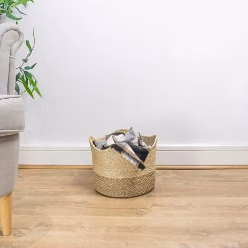 JVL Palma Natural Round Scalloped Storage Basket in Sand and Beige, Open Weave Decorative Woven Organiser, Diameter: 25 cm, Height: 7.5 cm – 3