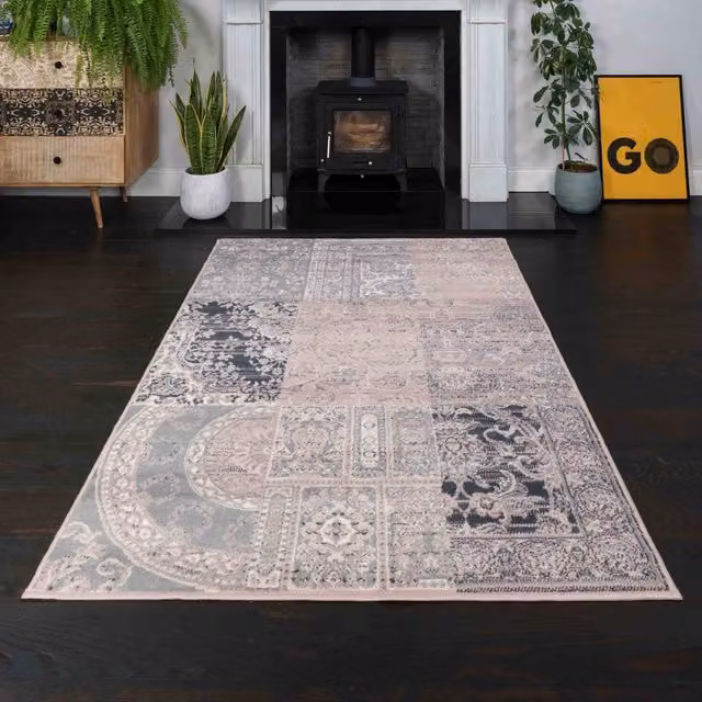 The Rug House Traditional Patchwork Living Room Rug in Blush Pink and Grey, W: 230 cm, D: 160 cm