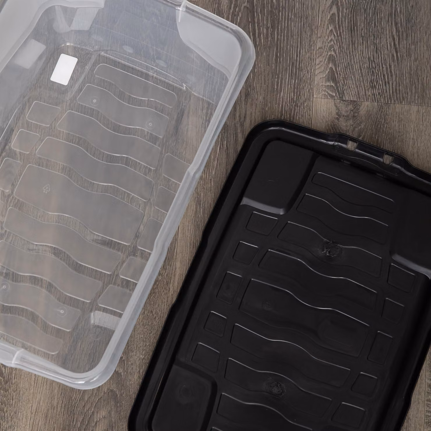 Samuel Alexander 4 x 42L Clear and Black Stackable Storage Boxes with Lids – 3