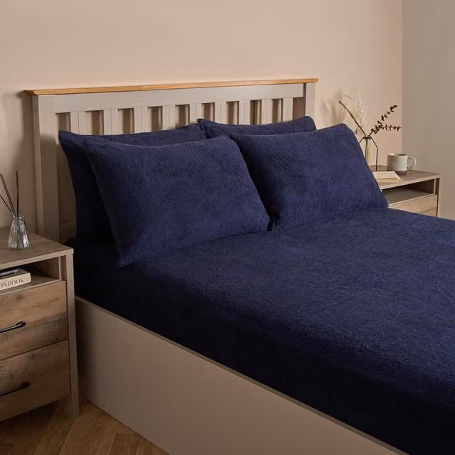 Brentfords Pack of 4 Blue Teddy Fleece Pillowcases