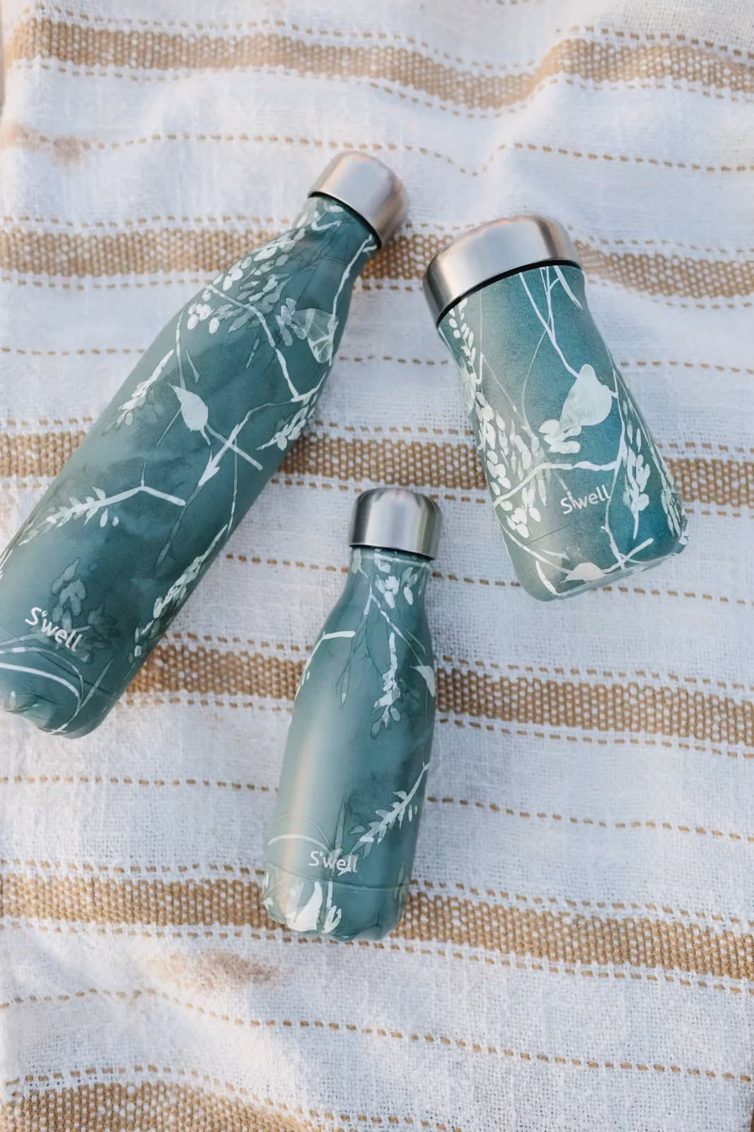 S'well Stainless Steel Vacuum Insulated Water Bottle, Green Floral, 503 ml – 8