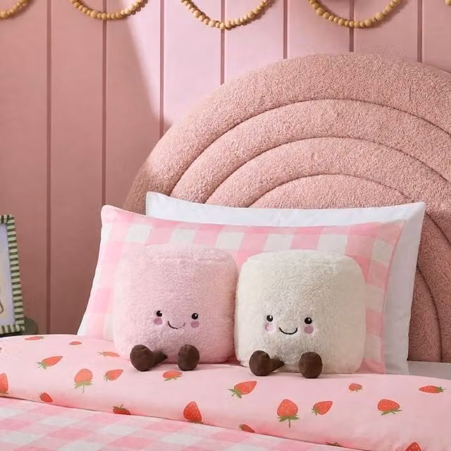 OHS Marshmallow Shaped Novelty Reading and Cuddle Cushion in Pale Pink, Small – 1