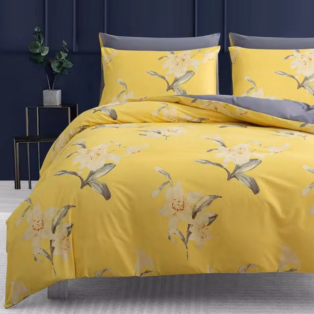 Grace Modern Reversible Microfibre Duvet Cover and Pillowcase Set in Yellow, Double (140 x 200 cm) – 1