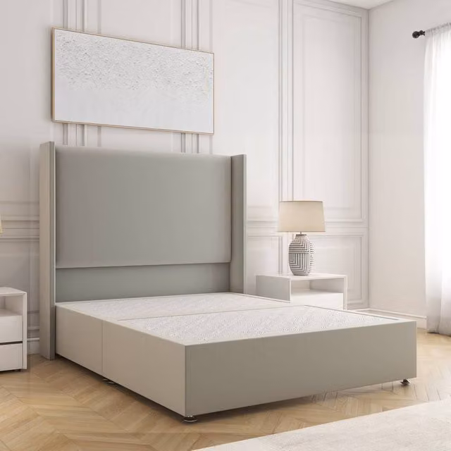 BSSPOKE Austin King Size Divan Bed with 54 inch Plush Velvet Headboard in Silver, W/D/H: 180 x 200 cm