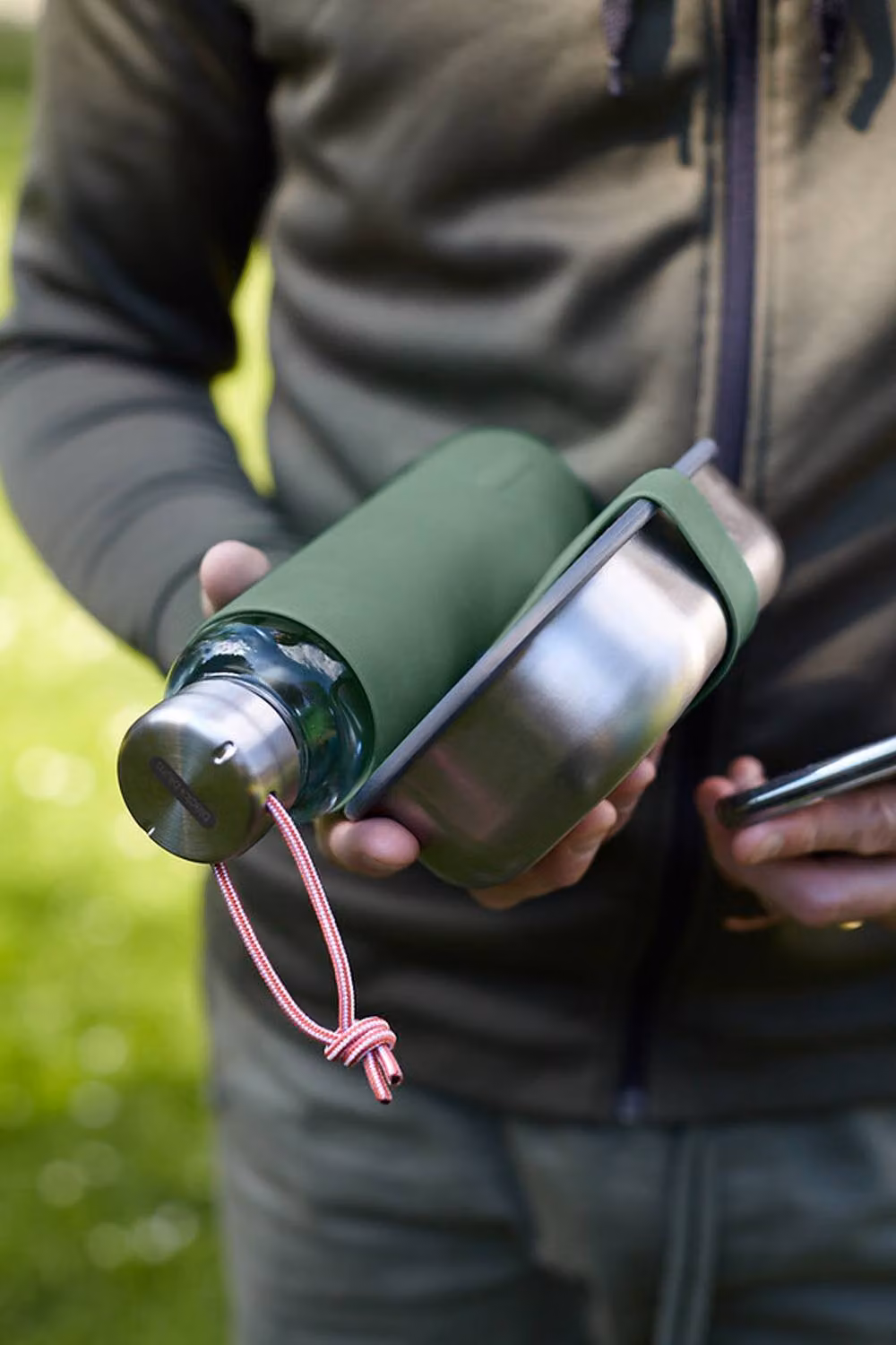 Black + Blum Glass Water Bottle in Green, 600ml – 3