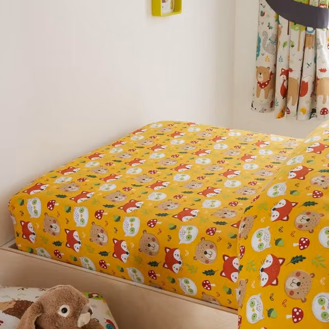 Happy Linen Company Kids Woodland Friends Animals Fitted Sheet in Mustard Yellow, W/D/H: 140 x 200 cm
