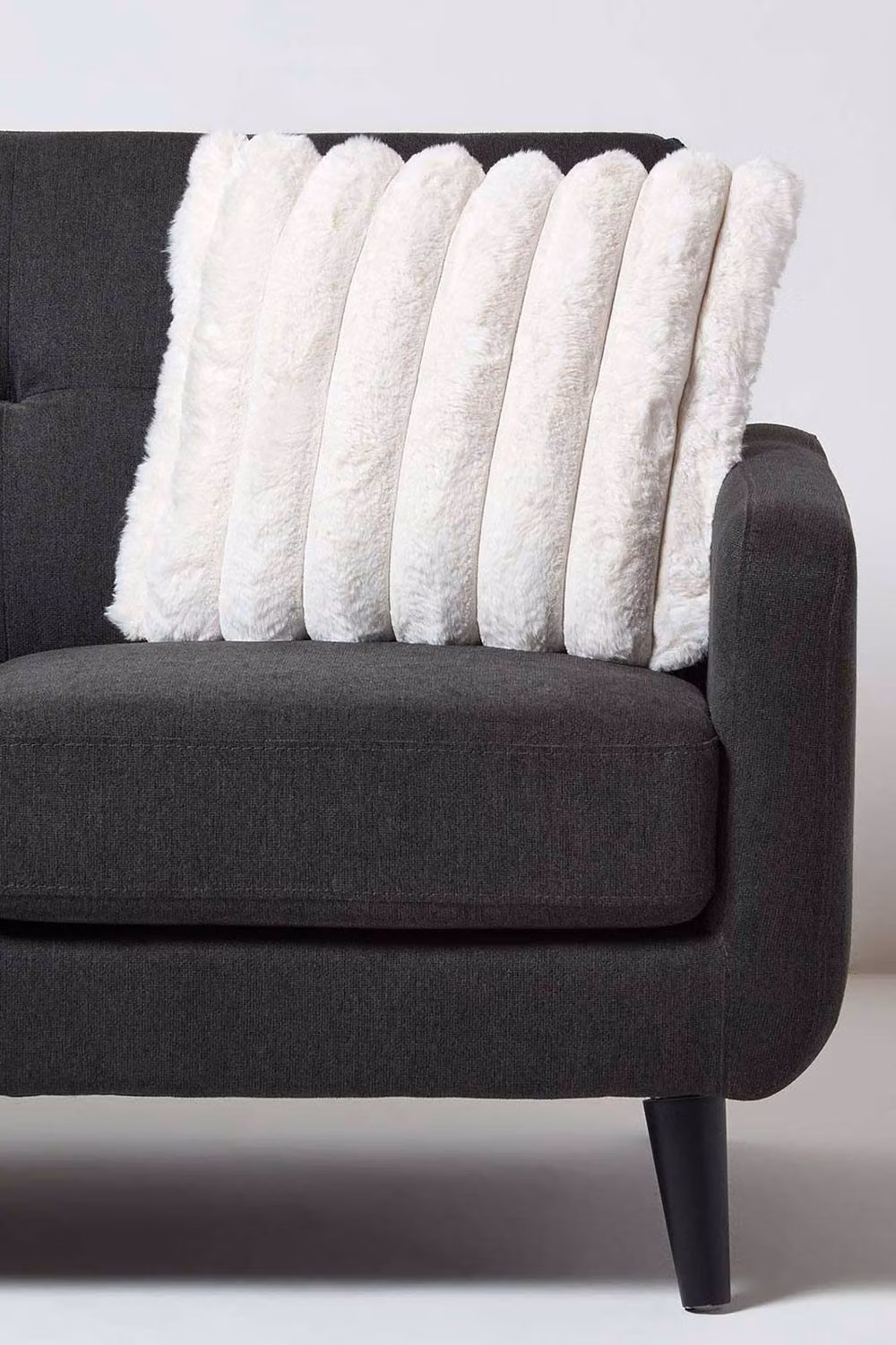 Homescapes Faux Fur Square Throw Pillow with Removable Cover in Beige and White, W/D/H: 45 x 45 x 45 cm – 2