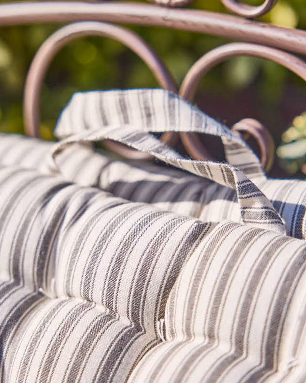 Dibor Grey Striped Summer Outdoor Garden Bench Cushion, Large, W: 45 cm, L: 100 cm – 5
