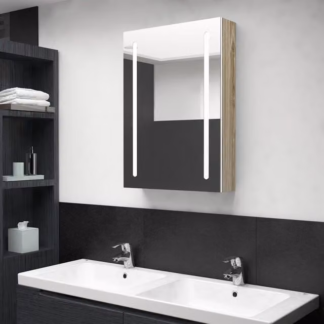 Berkfield Home LED Bathroom Mirror Cabinet in White and Oak, W/D/H: 50 x 13 x 70 cm