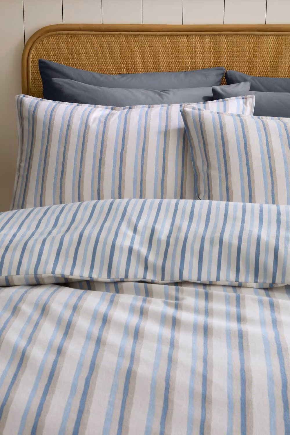 Emily Bond Brushed Somerset Stripe Blue Reversible Cotton Duvet Cover Set, W: 140 cm x L: 200 cm – 2
