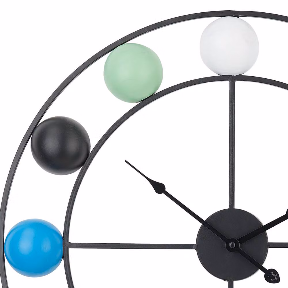 Wyld and Coco Retro Round Analog Metal Wall Clock in Multicolour, Diameter: 56 cm – 2