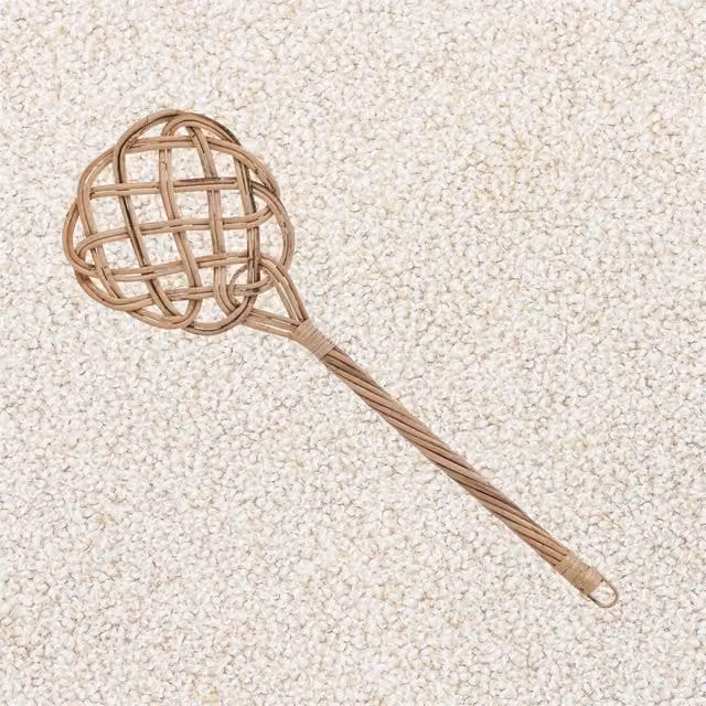 Nordara Bamboo Carpet Beater Rug Pet Hair Removal Tool in Beige