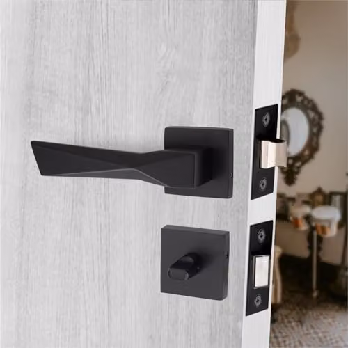 Golden Grace Aura Design Bathroom Door Handle Set in Matt Black – 4