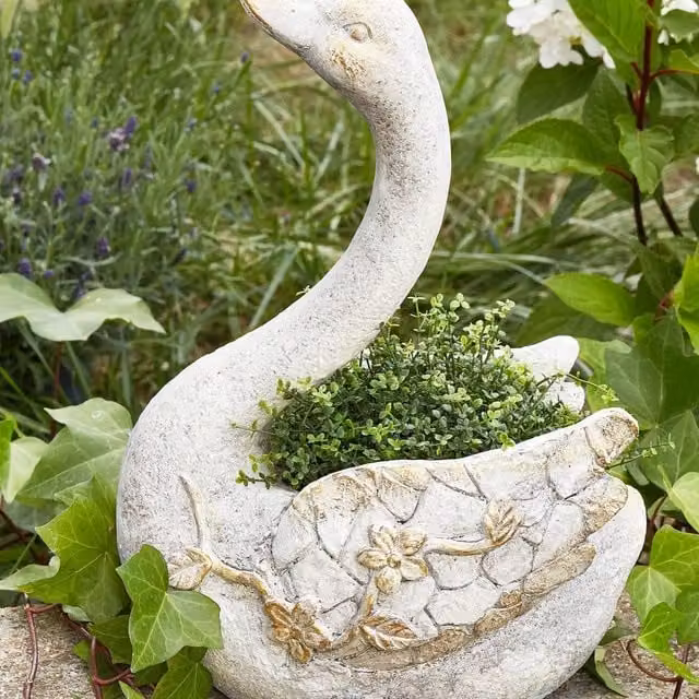 Wyld and Coco White Swan Ceramic Planter with Copper Accents, Height: 40 cm, Width: 21 cm, Depth: 14 cm