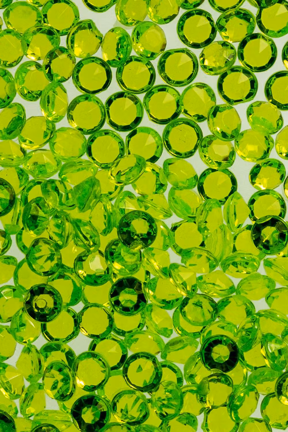 Neel Blue Acrylic Round Rhinestone Table Confetti Scatters, 4000 Pieces in Lime – 2