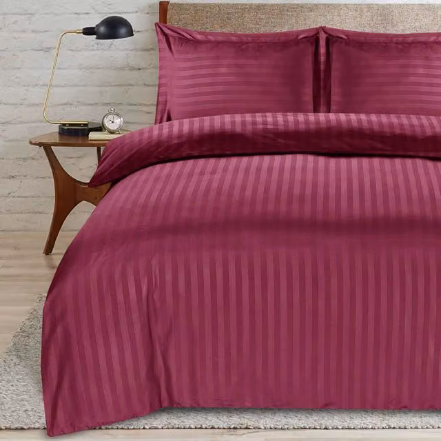 Casabella Red Striped Mako Satin Duvet Cover and Pillowcase Set, W: 180 cm, H: 200 cm