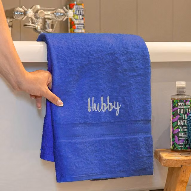 Duncan Stewart Personalised Luxury Fluffy Cotton Bath Towel in Blue, W/D/H: 130 x 70 x 70 cm