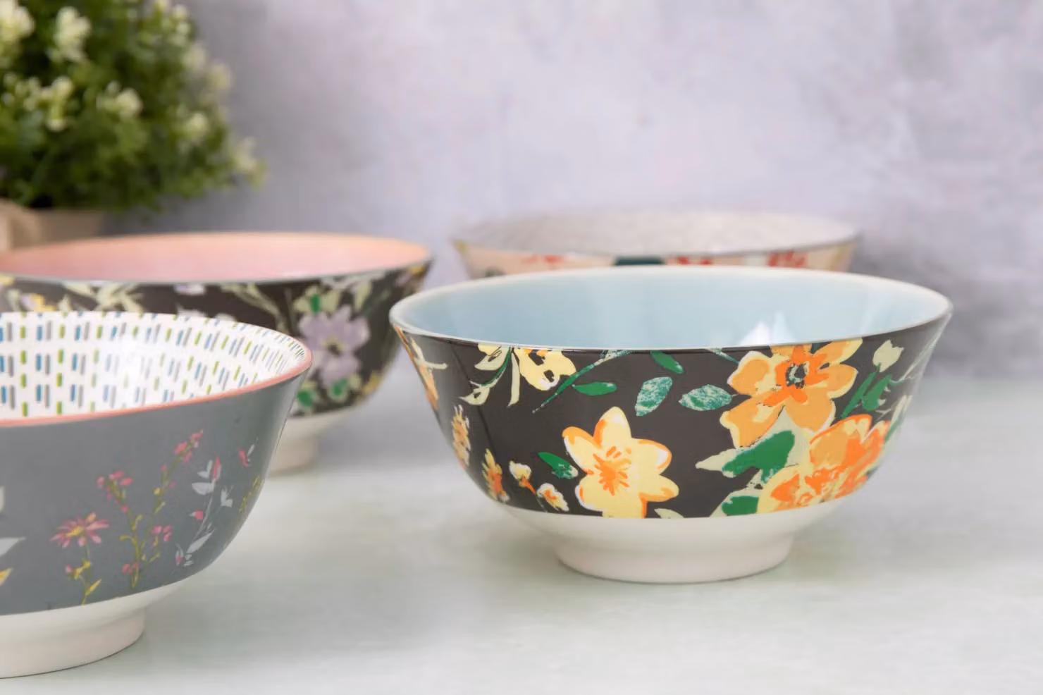 KitchenCraft 4pc Multicolour Ceramic Cereal Bowl Set with Floral Design, Diameter: 15.5 cm – 2