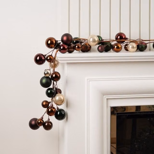 Scottish Everlastings Ltd Green and Bronze Christmas Bauble Garland, 183 cm