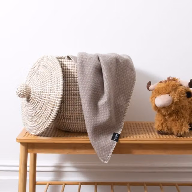 Native Natural Woven Geometric Hoop Pattern Baby Wool Blanket in Beige – 1