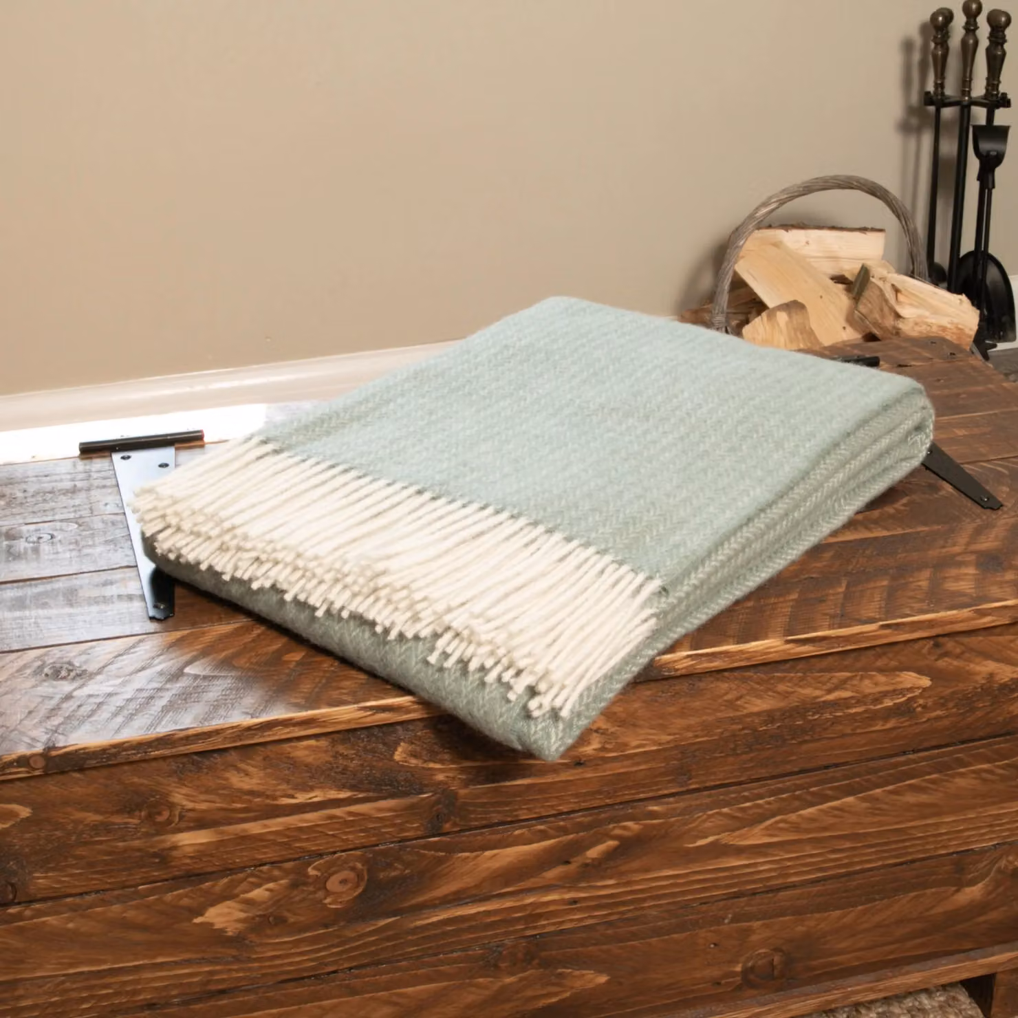 Native Natural Green Jacquard Wool Blanket – 2