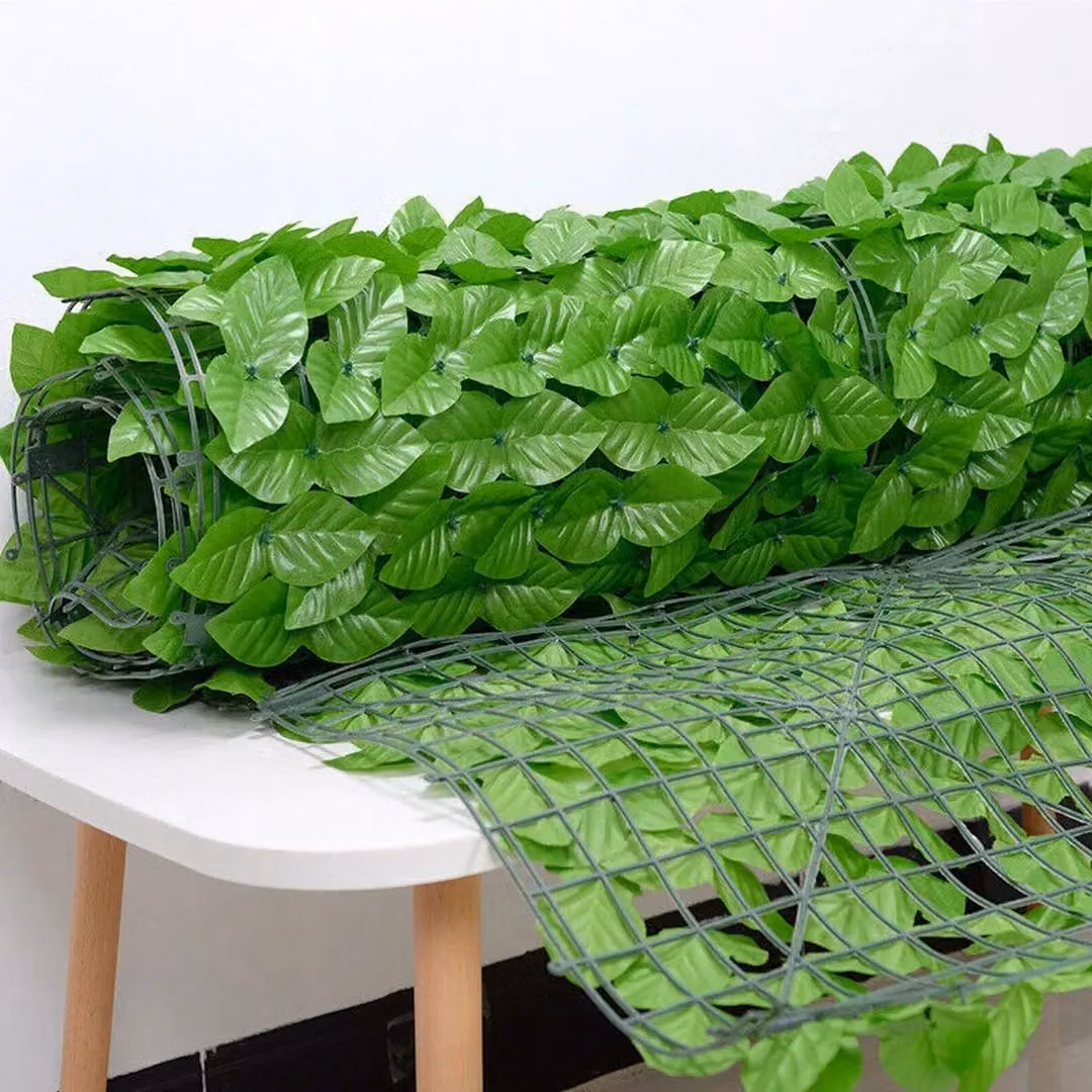 SPETLEK Artificial Leaf Garden Fence Roll Privacy Screen Wall Cover in Green – 2