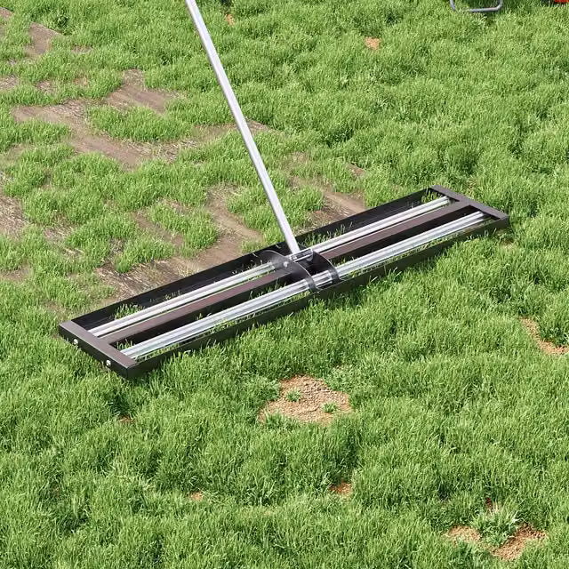 Breeins Garden Lawn Levelling Rake in Black and Silver, 114 cm