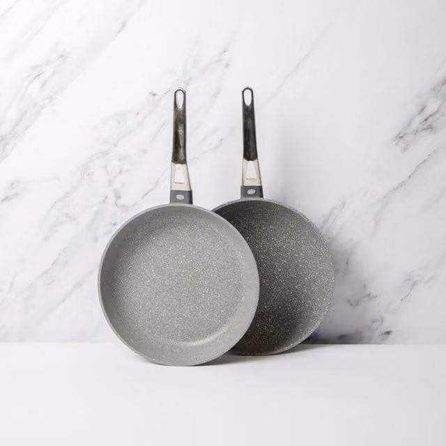 MasterClass 2pc Non-Stick Cast Aluminium Cookware Set with 28cm Frying Pan and 28cm Wok, Grey