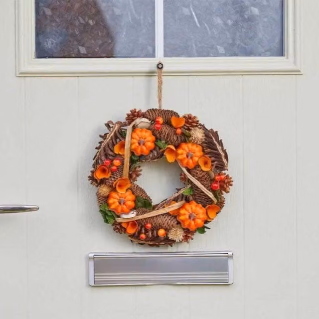 Smart Garden Multicolour Autumn Wreath with Pumpkins, Berries and Pinecones, Diameter: 30 cm – 4