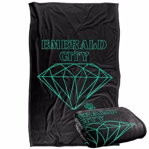Warner Bros. The Wizard Of Oz Emerald City Line Logo Silky Touch Super Soft Fleece Throw Blanket, W/D/H: 91 x 147 cm