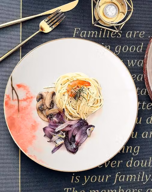 London Boutique White and Gold Porcelain Dinner Plate Set of 4, Diameter: 20.32 cm – 1