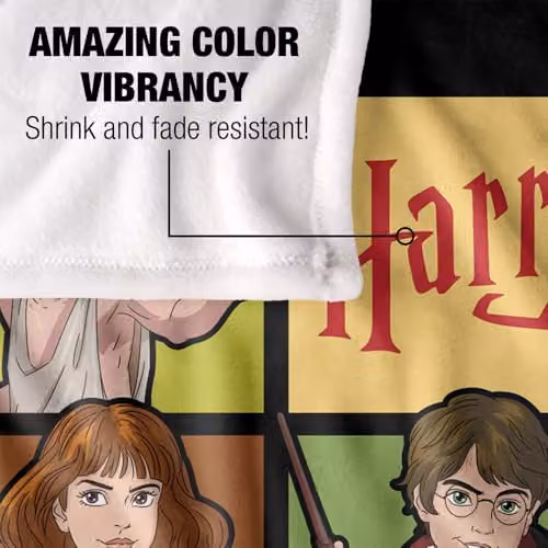 Warner Bros. Harry Potter Heroes of Hogwarts Super Soft Silky Touch Fleece Throw Blanket, Multicolour, W: 127.0 cm, D: 152.4 cm, H: 152.4 cm – 3