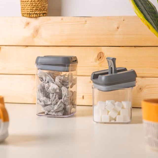 Argon Tableware 5 Piece Stackable Plastic Food Storage Container Set with Clip Lock in Grey