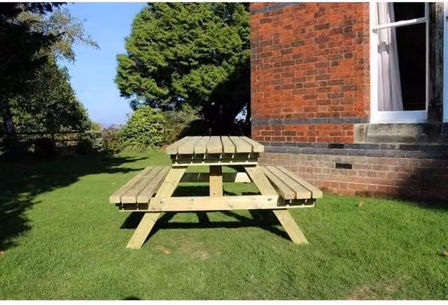 Churnet Valley Garden Furniture Ltd Deluxe Wooden Picnic Table in Brown, W/D/H: 150 x 180 x 76 cm