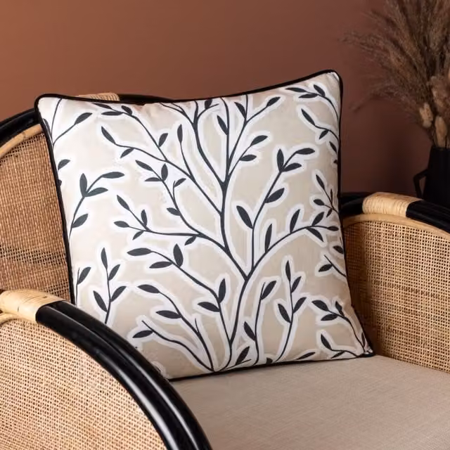 Furn Annika Floral Square Cushion in Beige, W/D/H: 50 x 50 x 50 cm – 1