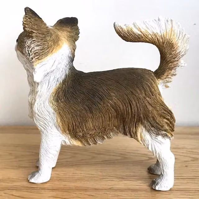Leonardo Animal Crackers Long Hair Chihuahua Dog Figurine in Brown, White and Green – 4