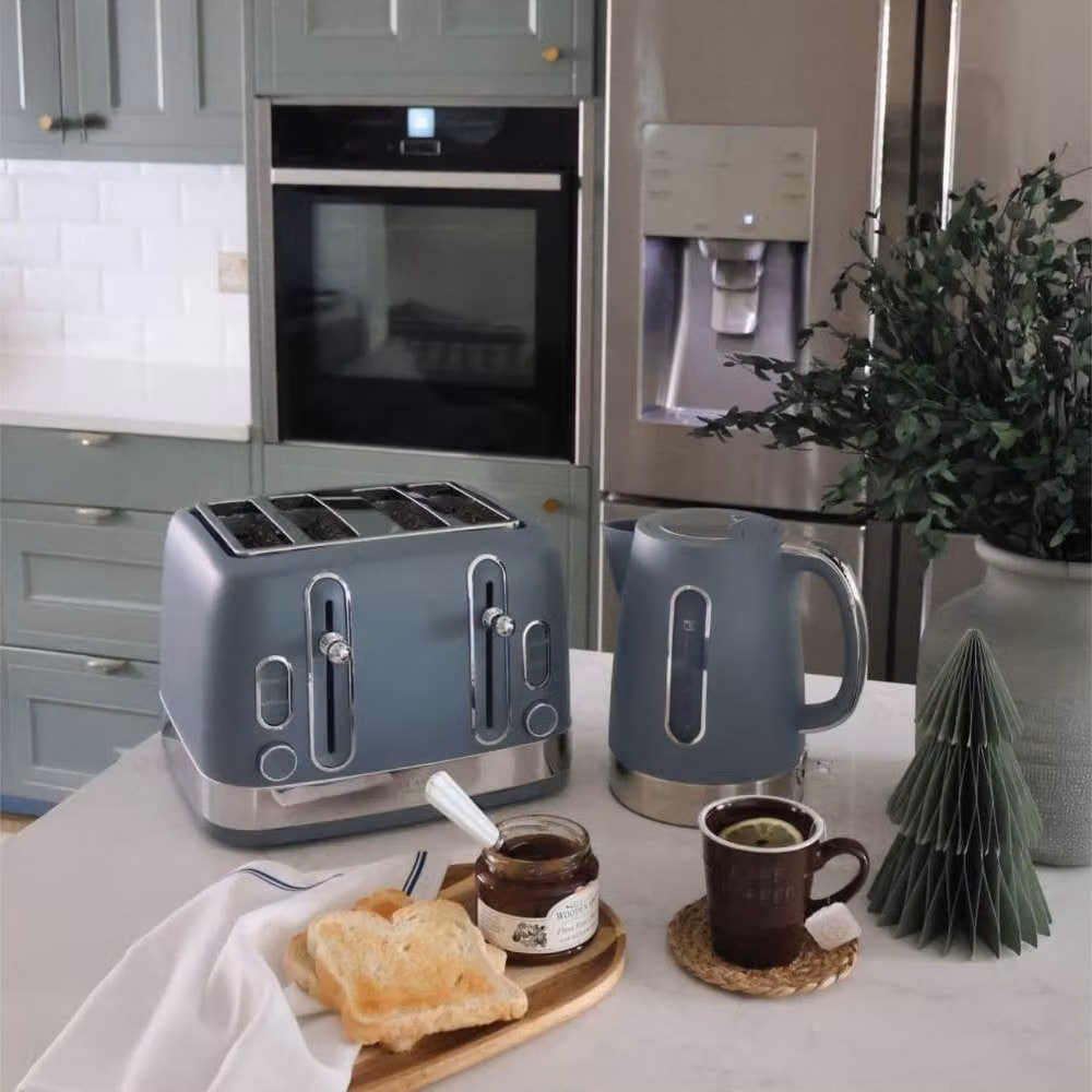 Laura Ashley Kettle and 4 Slice Toaster Set in Blue – 3