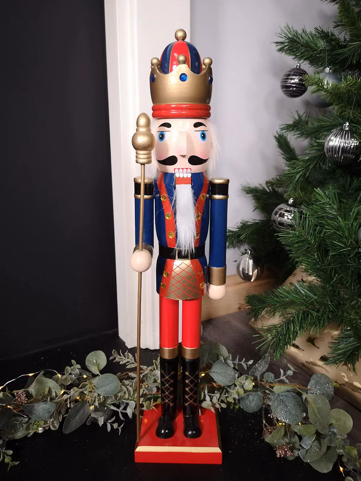 Samuel Alexander Classic Wooden Christmas Nutcracker Soldier Tabletop Decoration, Blue and Red, Height: 60 cm – 4