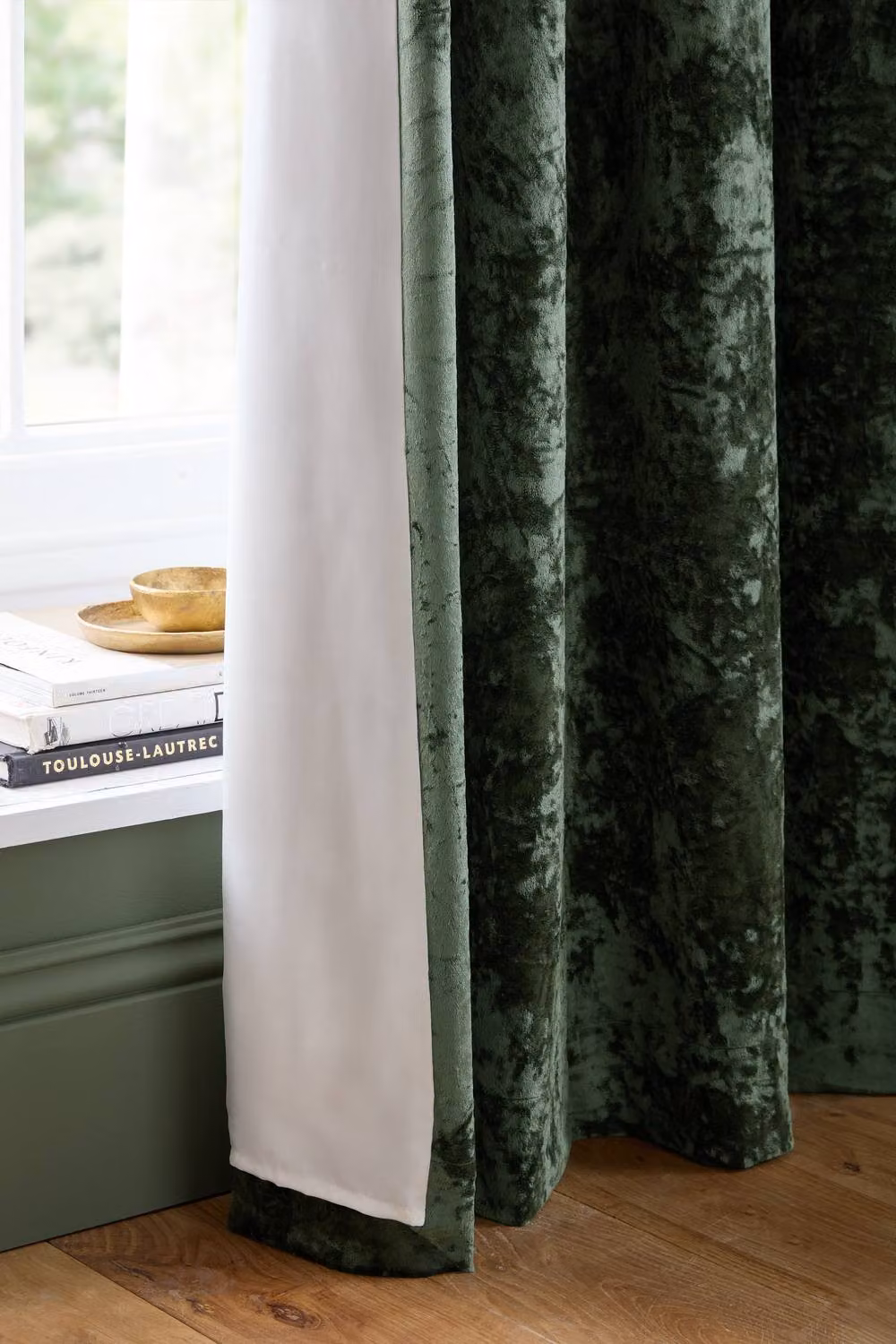 Catherine Lansfield Olive Green Crushed Velvet Lined Eyelet Curtains, W: 168 cm, Drop: 137 cm – 3