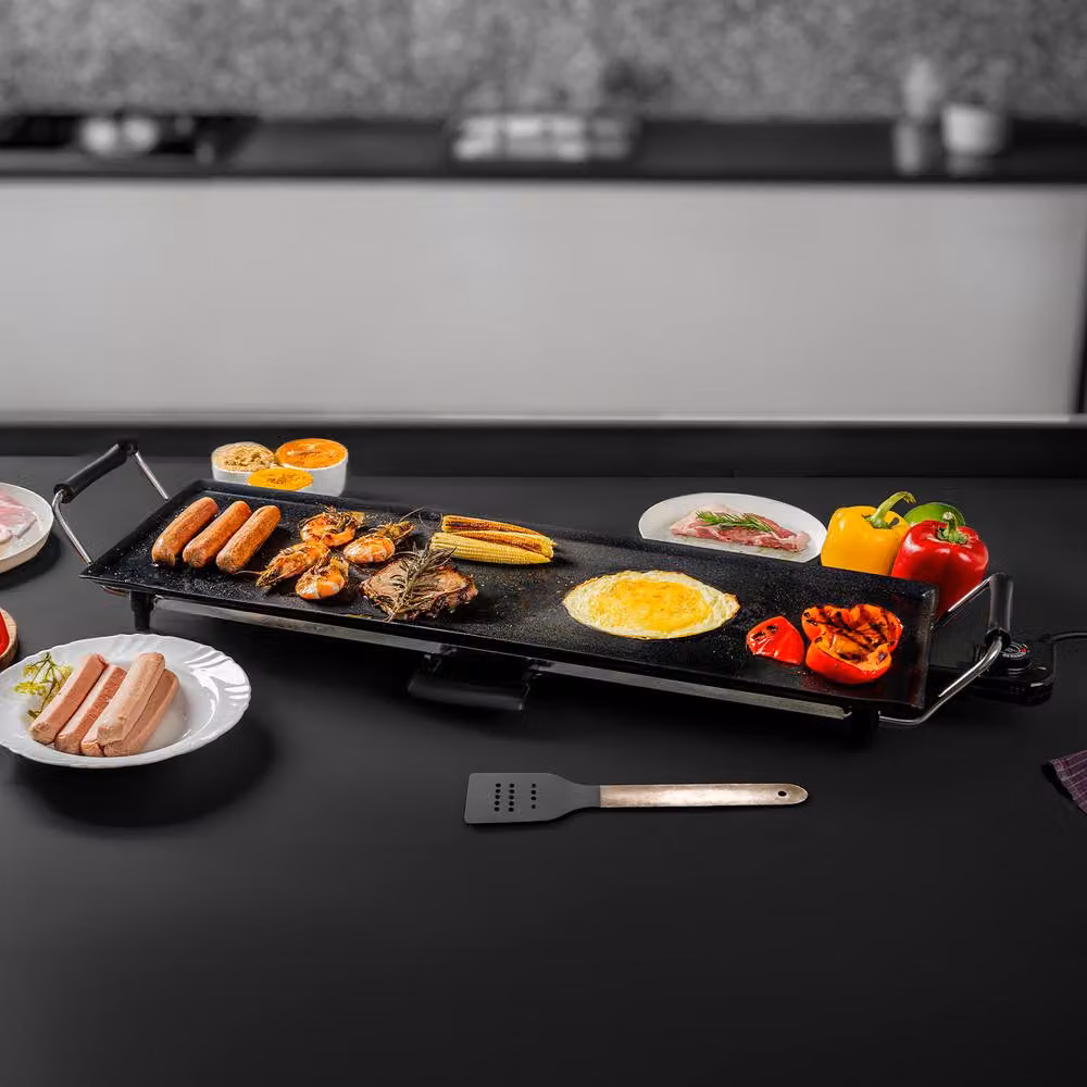 Geepas Electric Teppanyaki Table Top Grill and Non-Stick Griddle in Black with Adjustable Thermostat – 2
