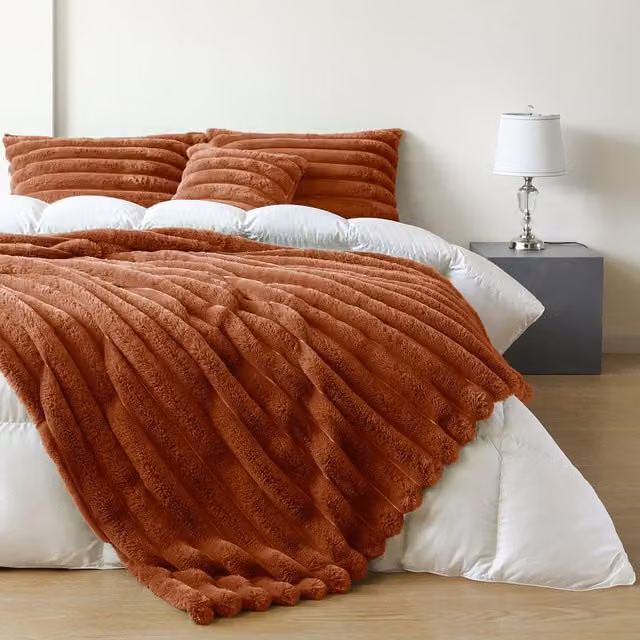 Velosso Modern Faux Fur Blanket in Orange