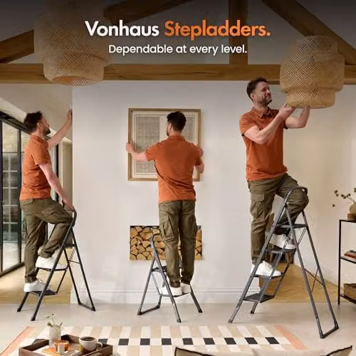 VonHaus 4 Step Foldable Steel Ladder in Silver and Grey with Anti Slip Rubber Feet and 150kg Capacity – 9