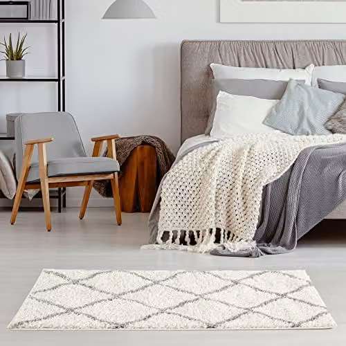 THE RUGS Moroccan Shaggy Area Rug in White and Grey, W: 60 cm, L: 110 cm, H: 3 cm – 2