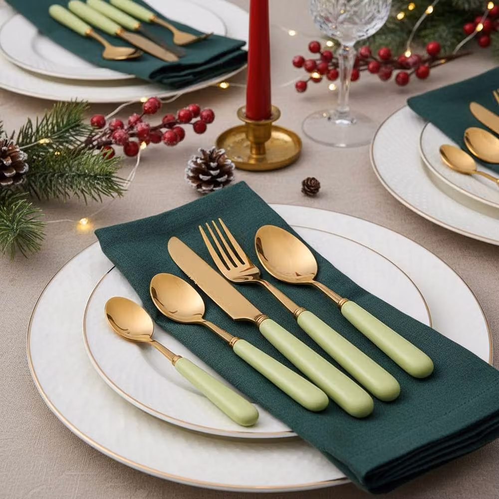 Living and Home 24-Piece Polished Stainless Steel Cutlery Set with Ceramic Storage Case in Green and Gold – 2