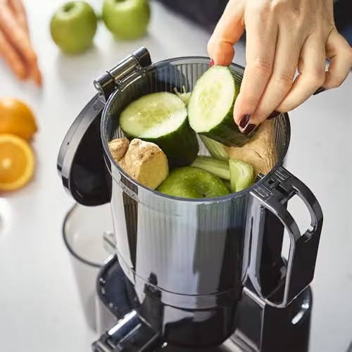 Cooks Professional Black Cold Press Slow Juicer with 1.8L Hopper and Wide XL Feeding Chute – 3