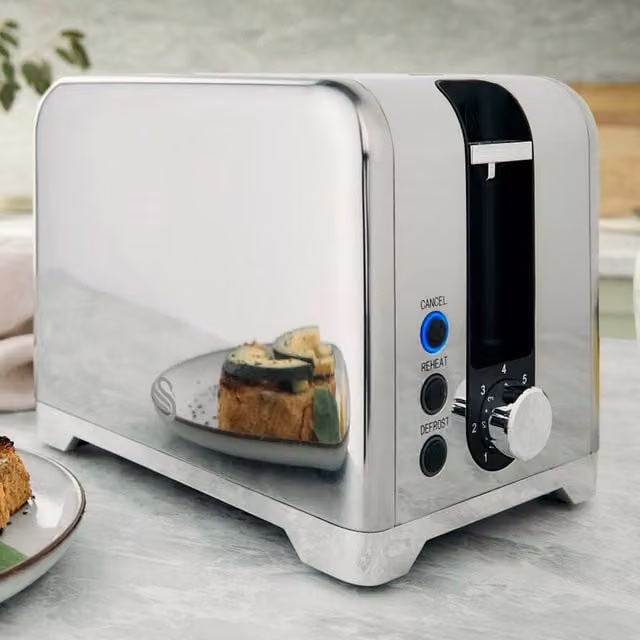 Swan 2 Slice Stainless Steel Toaster in Silver