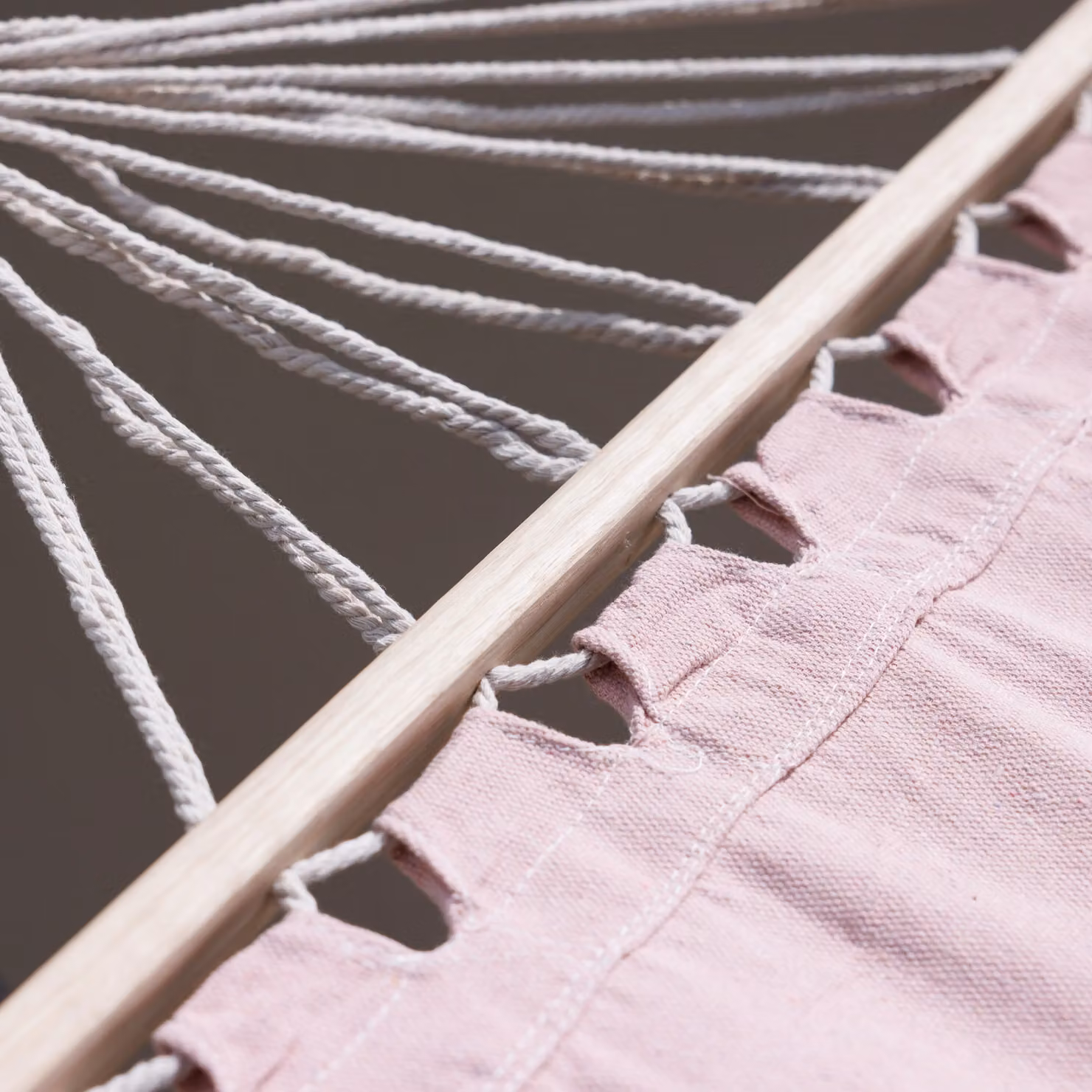 Primrose Pink Cotton Hammock with Treated Hardwood Pine Stand – 2
