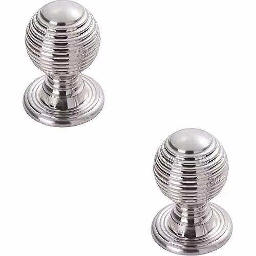 Loops 2 Pack Textured Reeded Ball Cupboard Door Knobs in Polished Chrome
