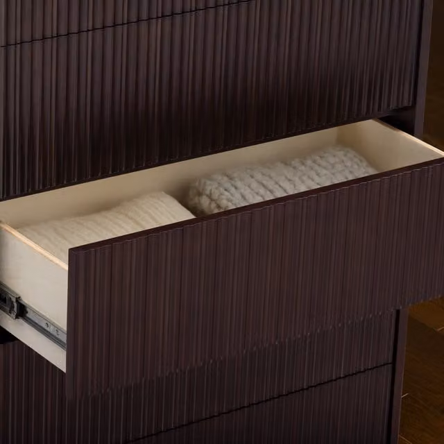 Teamson Home Tremolo 5-Drawer Chest of Drawers with Fluted Fronts in Dark Brown and Black