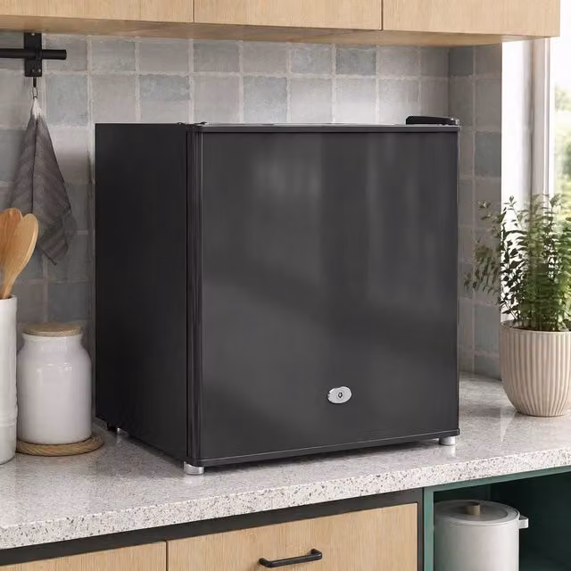 STILVORA 35L Mini Compressor Freezer in Black with Lockable Upright Design